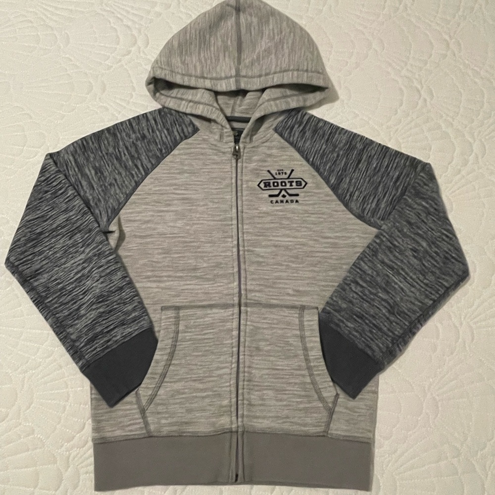 Roots Full Zip Hoodie - Size M Kids